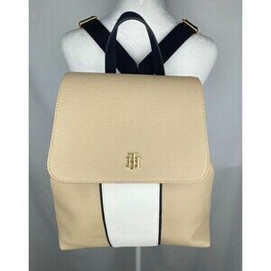 Tommy‎ Hilfiger Chloe II Flap Backpack Fawn/White Greige/Tommy Navy Vegan